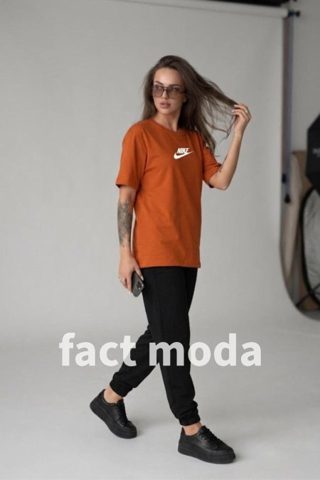 بدلة Nike